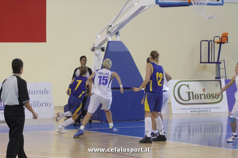 110924 basket 218_tn.jpg